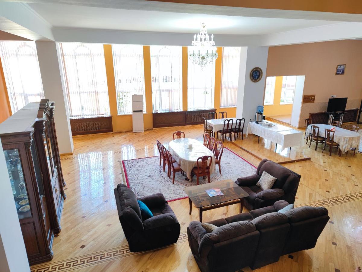 Guest House "Rohat Lux" Samarkand Ngoại thất bức ảnh