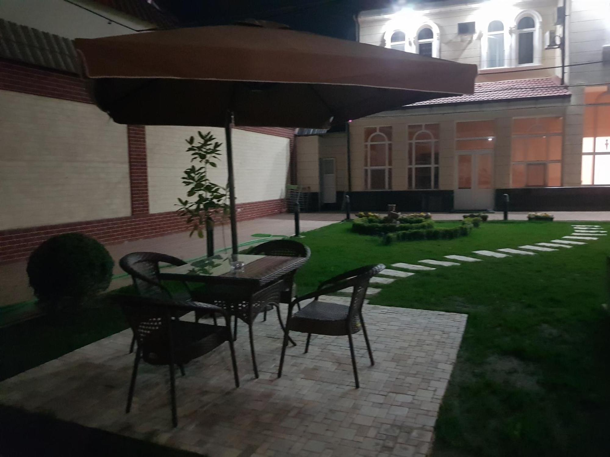 Guest House "Rohat Lux" Samarkand Ngoại thất bức ảnh
