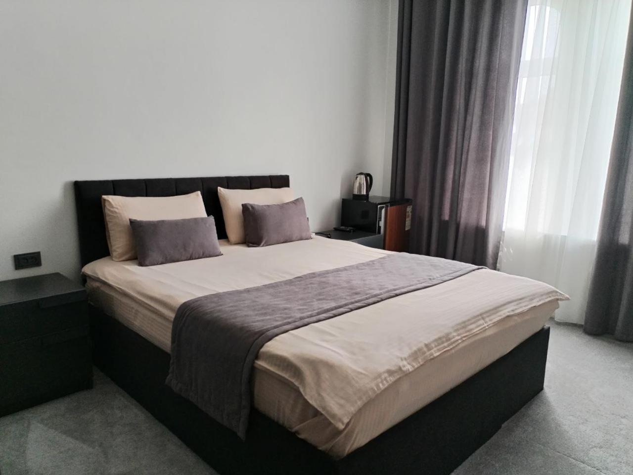 Guest House "Rohat Lux" Samarkand Ngoại thất bức ảnh