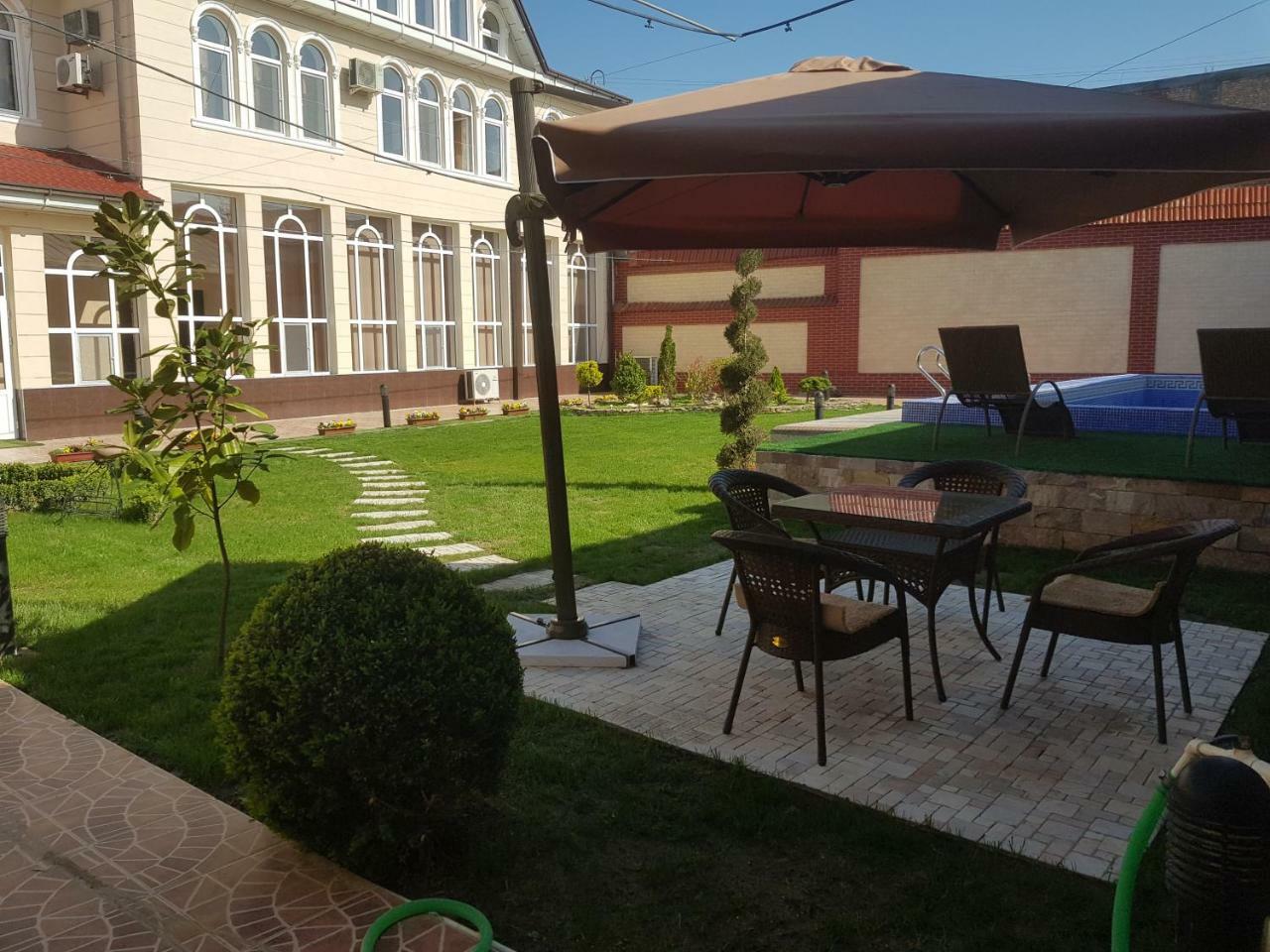 Guest House "Rohat Lux" Samarkand Ngoại thất bức ảnh